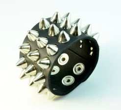 UK77 3-Row Large Conehead Wristband