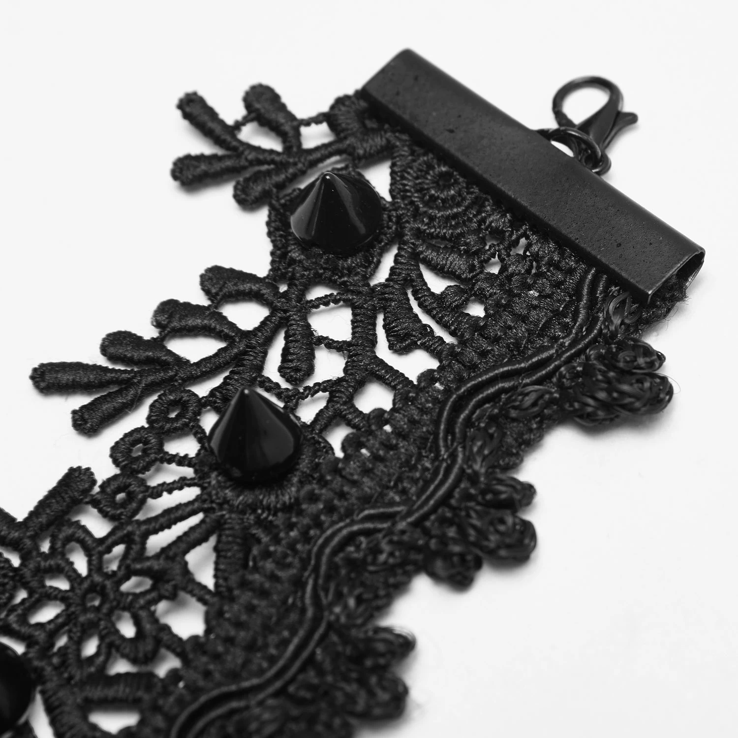 Dark Rosarium Choker - Image 3