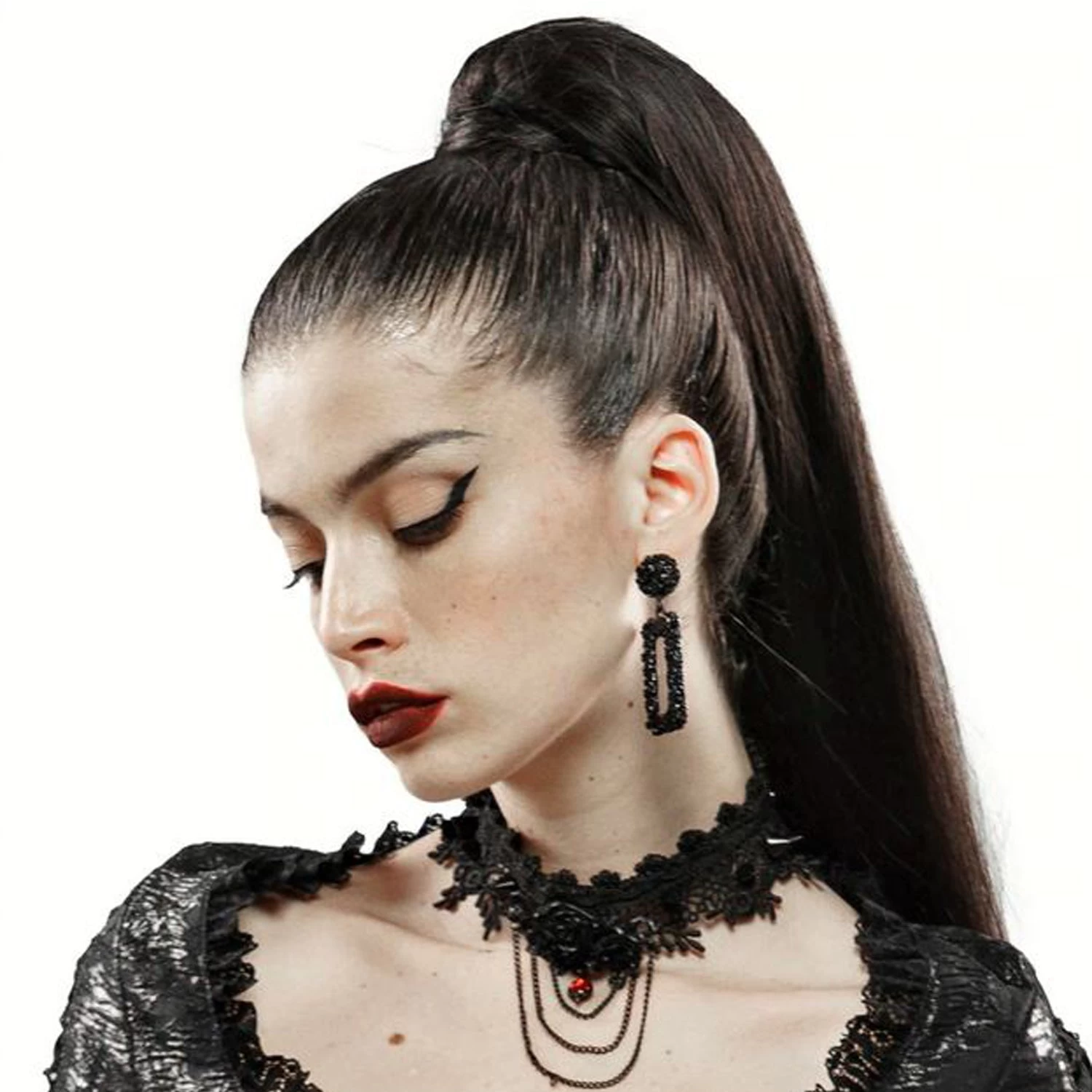 Dark Rosarium Choker - Image 6
